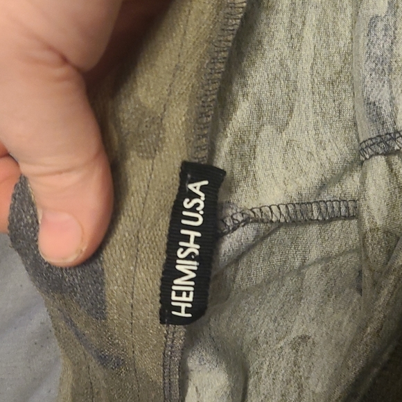 Shorts - Picture 2 of 3